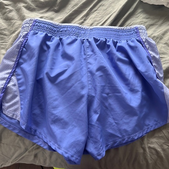 Purple Nike shorts size large very good condition - Picture 3 of 3